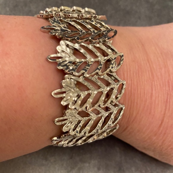 Silver  bracelet - Picture 2 of 3